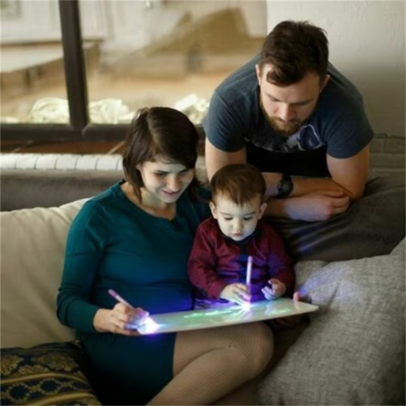 Kidvanta Play LumiDraw Tekentablet voor Kinderen – Herbruikbaar Educatief Tekenbord vanaf 2 Jaar