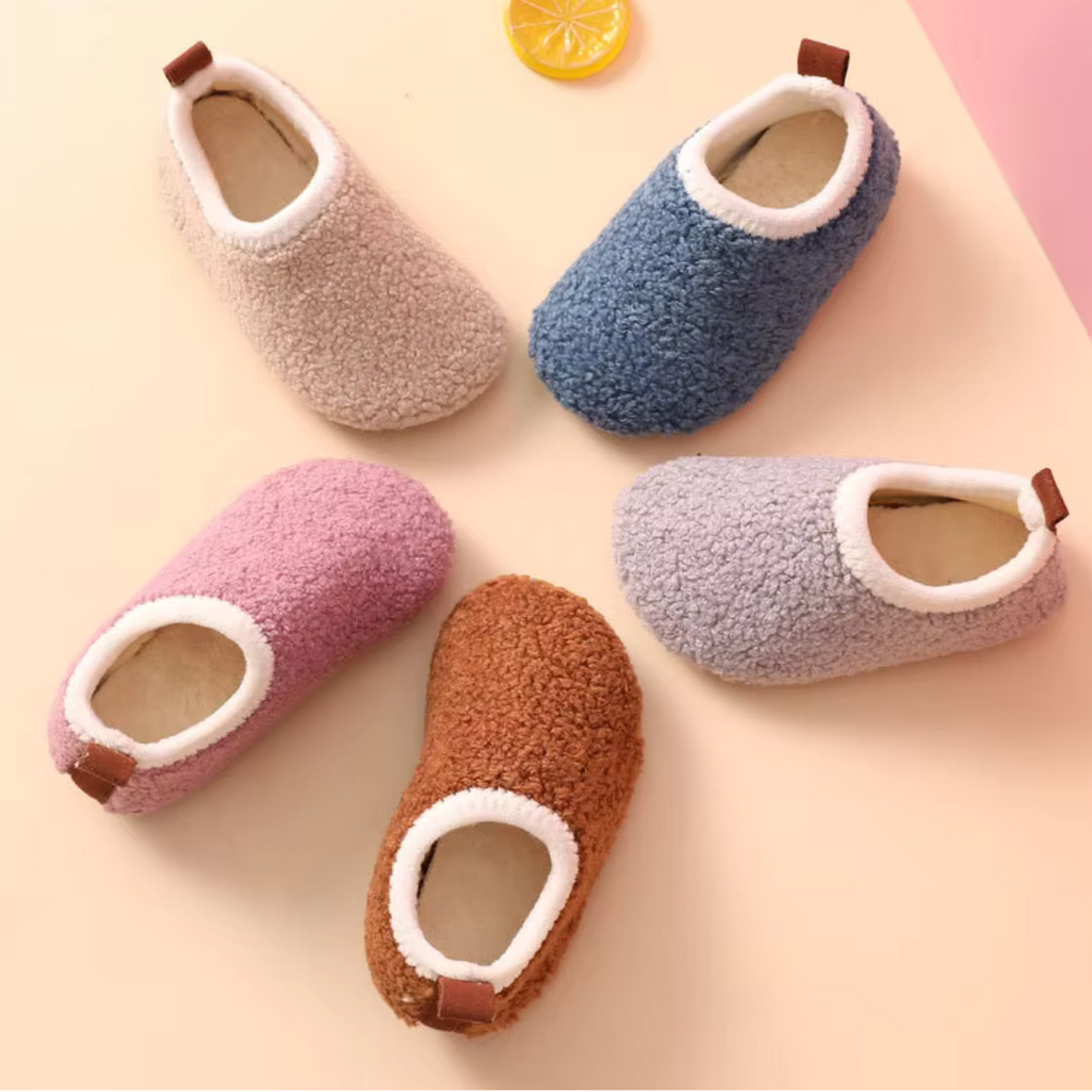 Kindersloffen Warm & Antislip – Zachte Huisschoenen