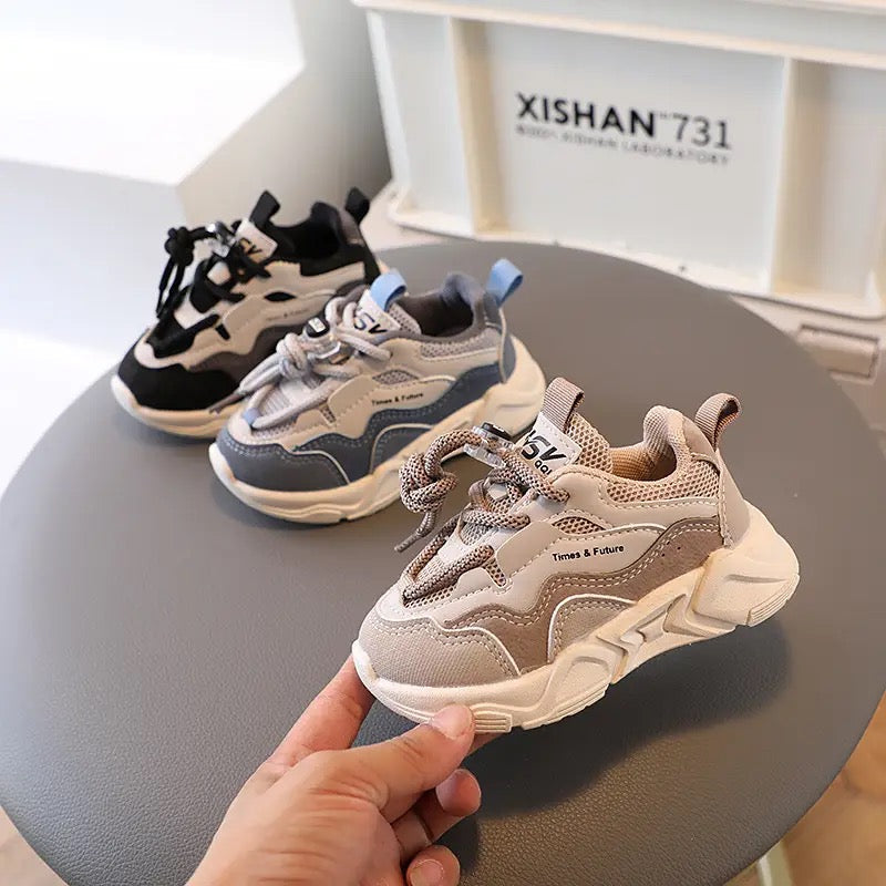 Kindersneakers Maat 21-28 – Lichtgewicht & Ademend | Elastische Veters Sportschoenen