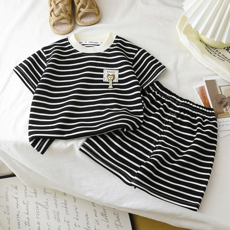Gestreepte 2-Delige Kinder Outfit – Trendy Set voor Jongens & Meisjes