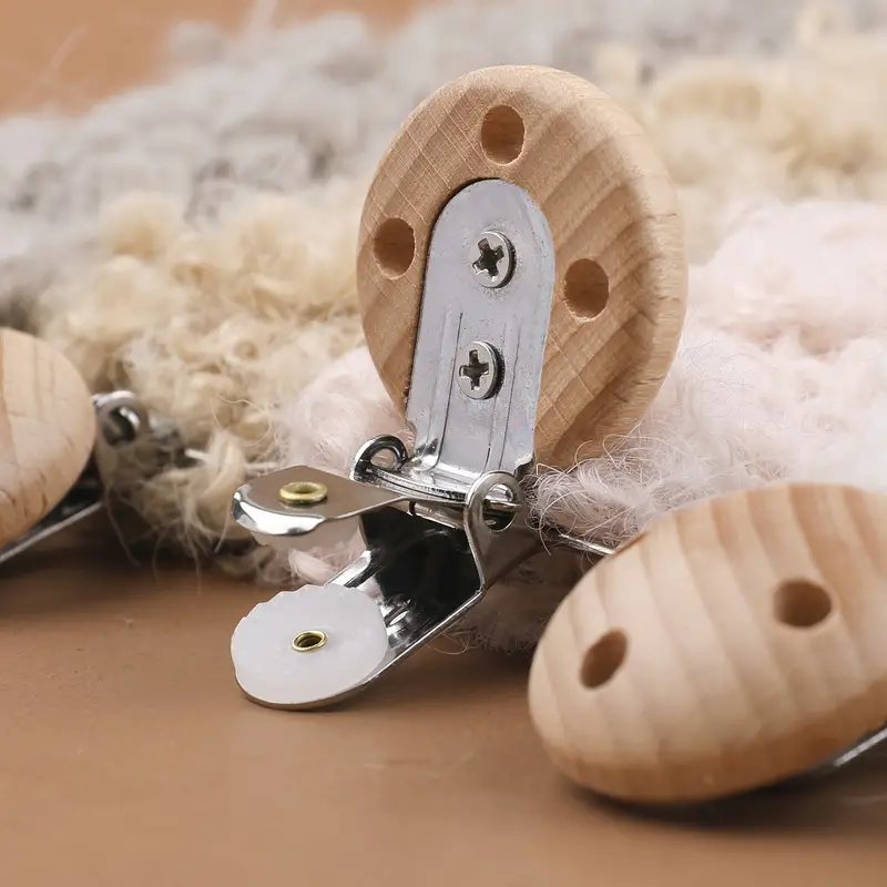 Cozy Teddy Speenkoord – Veilig, Pluche Baby Speenhouder met Houten Clip voor Peuters