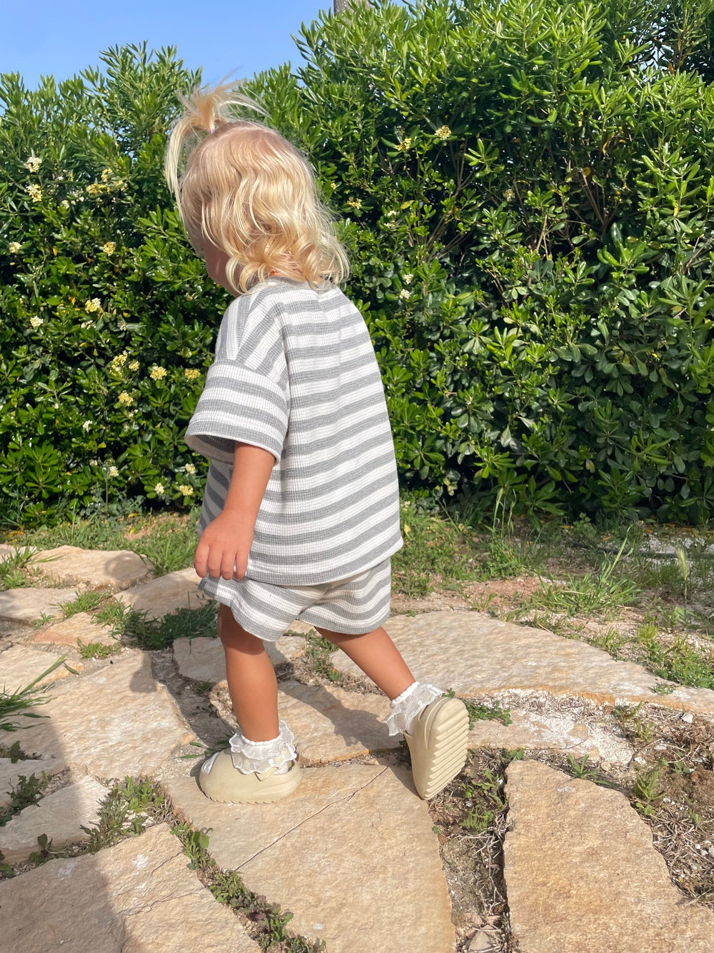 T-shirt en Short Zomerset - StripePlay Unisex, Zwart/Grijs, Katoen, Maat 0-8 Jaar