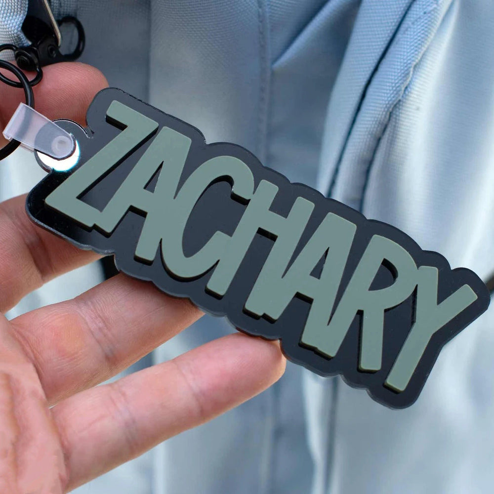 Gepersonaliseerde acryl sleutelhanger met naam voor tas