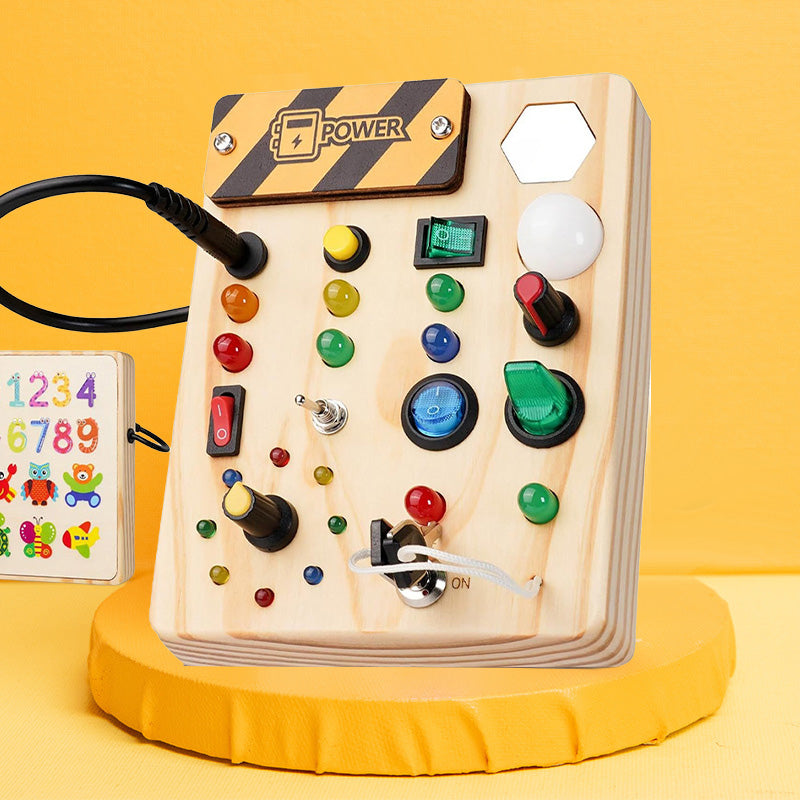 Interactief Houten Speelpaneel voor Peuters – Educatief & Veilig Ontdekken