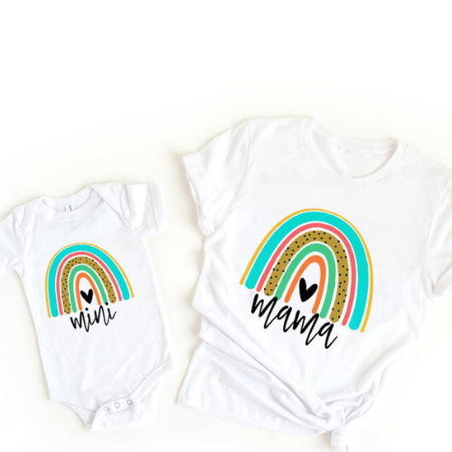 Mama & Dochter Matching Set – Shirt & Romper Outfit | Regenboog Print