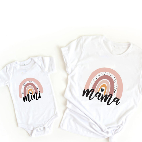 Mama & Dochter Matching Set – Shirt & Romper Outfit | Regenboog Print