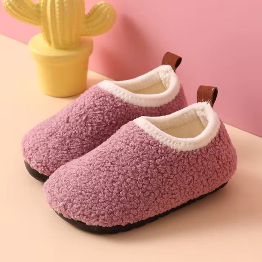 Kindersloffen Warm & Antislip – Zachte Huisschoenen