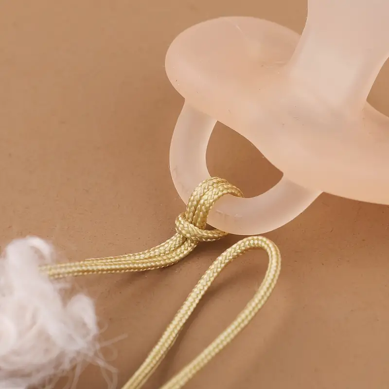 Cozy Teddy Speenkoord – Veilig, Pluche Baby Speenhouder met Houten Clip voor Peuters