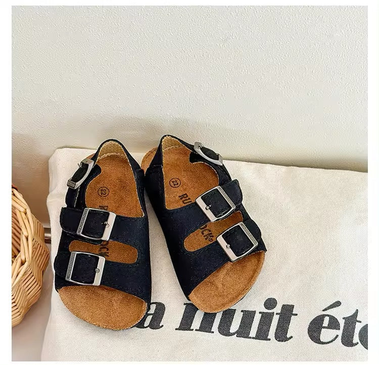 Off-White Kinderslippers – Maat 22-30 | Comfortabel & Lichtgewicht | Stevig Voetbed & Antislipzool