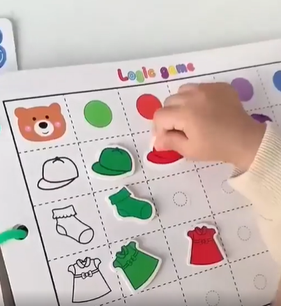 Educatief Activiteitenboek voor Peuters – Herbruikbaar Leerboek voor Vormen, Kleuren, Letters & Cijfers (3+)