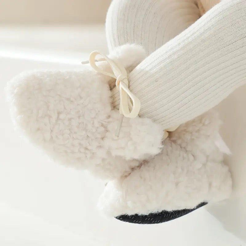 Antislip Bunny Pantoffels voor Baby’s - MoreForMini Unisex, Crème, Wol, Maat 0-2 Jaar