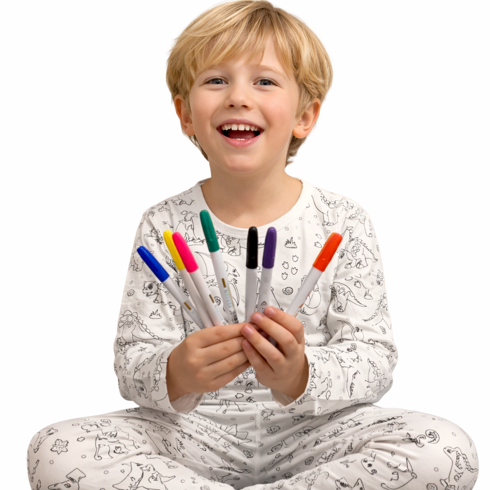 Inkleurbare kinderpyjama dino – DIY pyjama om zelf te kleuren