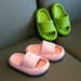 Badslippers voor kinderen met dikke EVA-zool – antislip golfprofiel, waterbestendig | pillow slides