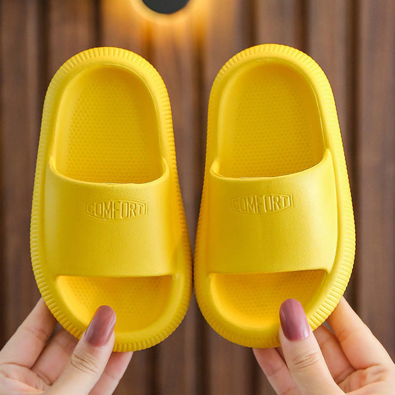 Badslippers voor kinderen met dikke EVA-zool – antislip golfprofiel, waterbestendig | pillow slides