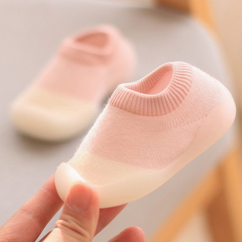 CozySteps Peuterschoenen – Zachte, Anti-Slip Schoentjes voor Kinderen 0-4 Jaar – Comfortabel, Warm en Veilig voor Binnen & Buiten