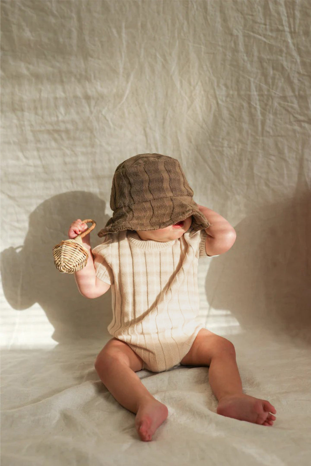 CozyNest Gebreide Baby Romper 0–2 Jaar | Zachte Katoenmix & Ribmotief | Comfortabele Babykleding