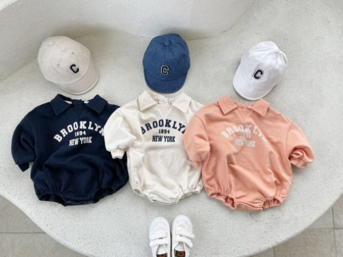 Nuby & Co Brooklyn Baby Romper – College Look | Unisex 0–2 Jaar – Katoen, Drukknoop, New York Opdruk