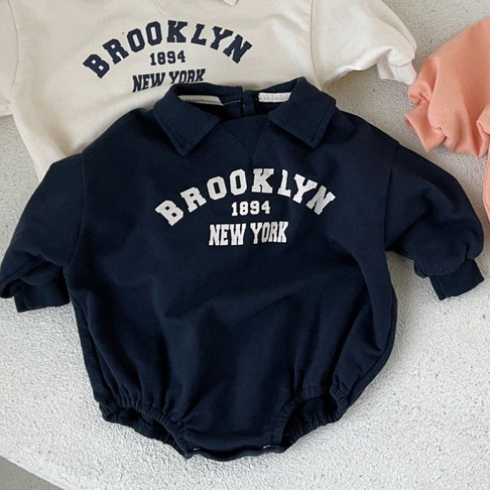 Nuby & Co Brooklyn Baby Romper – College Look | Unisex 0–2 Jaar – Katoen, Drukknoop, New York Opdruk