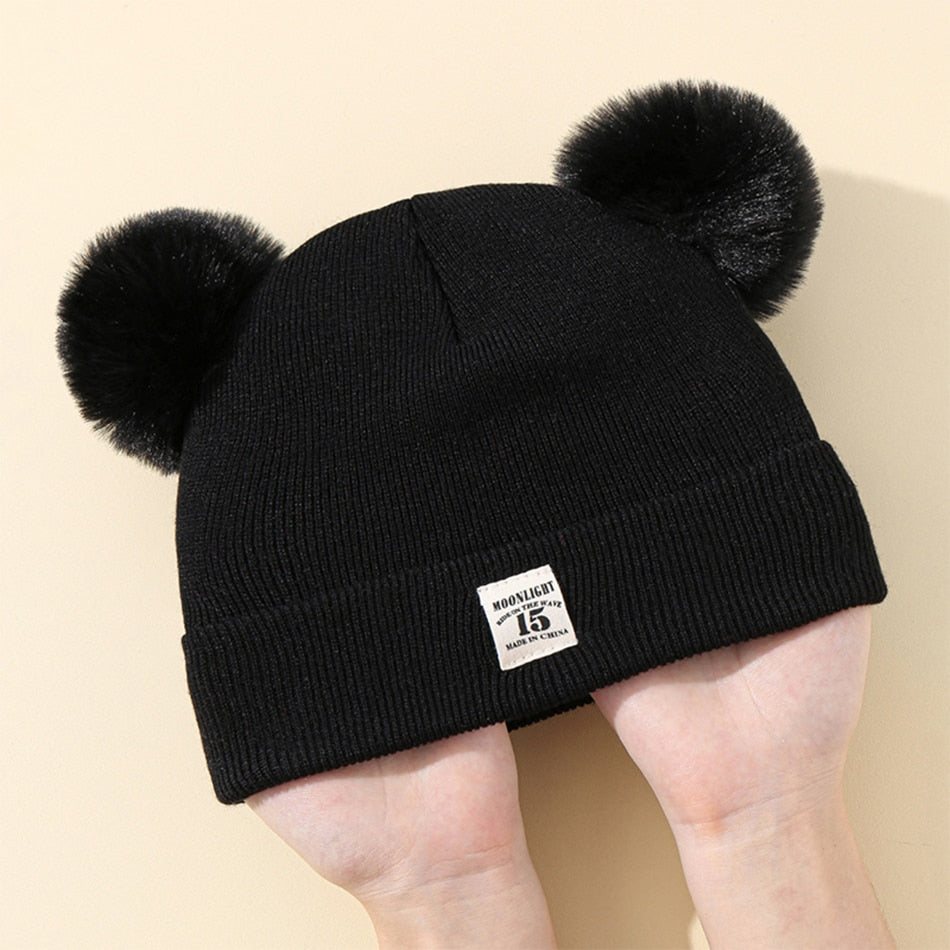 FrostLoom Warme Baby Muts met Pom – Zachte Wintermuts voor Kinderen van 0–3 Jaar