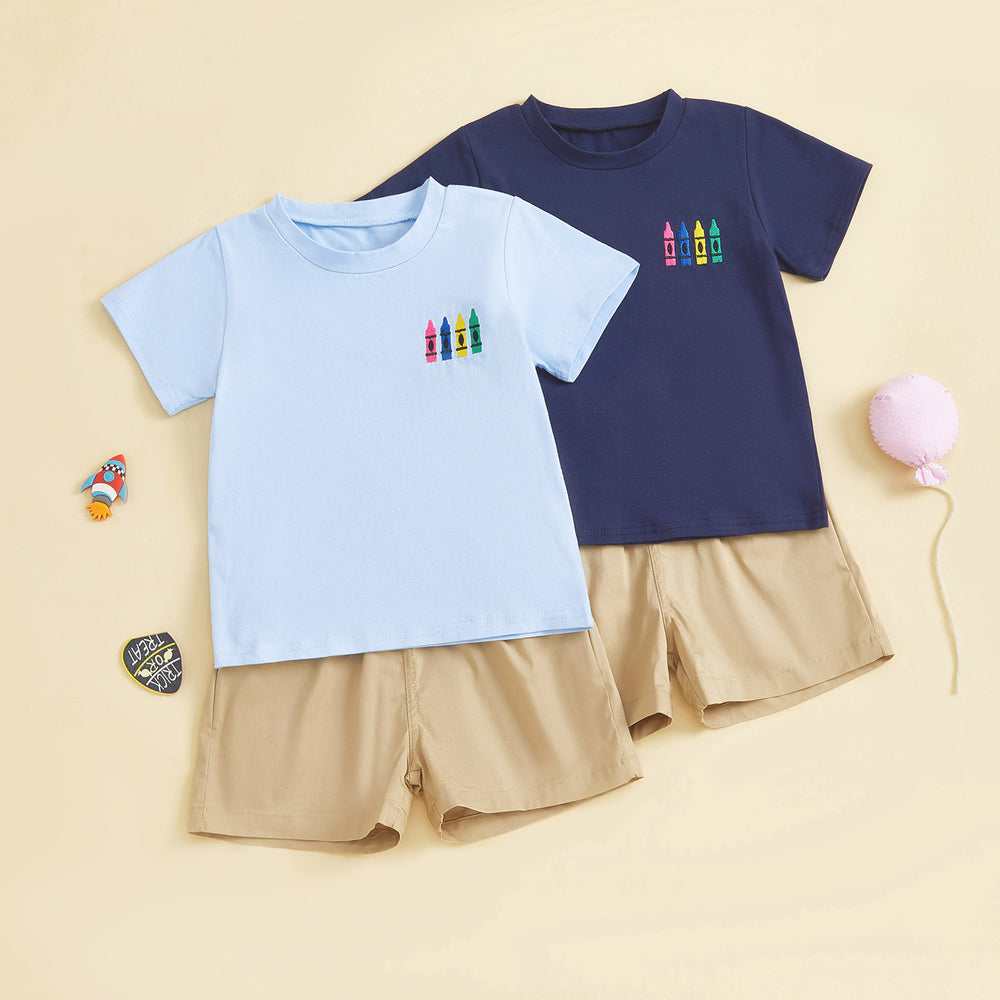CrayonCool Zomerset Jongens | T-shirt met Krijtjesprint & Korte Broek | Katoen & Polyester | 18mnd–6jr | Donkerblauw of Lichtblauw