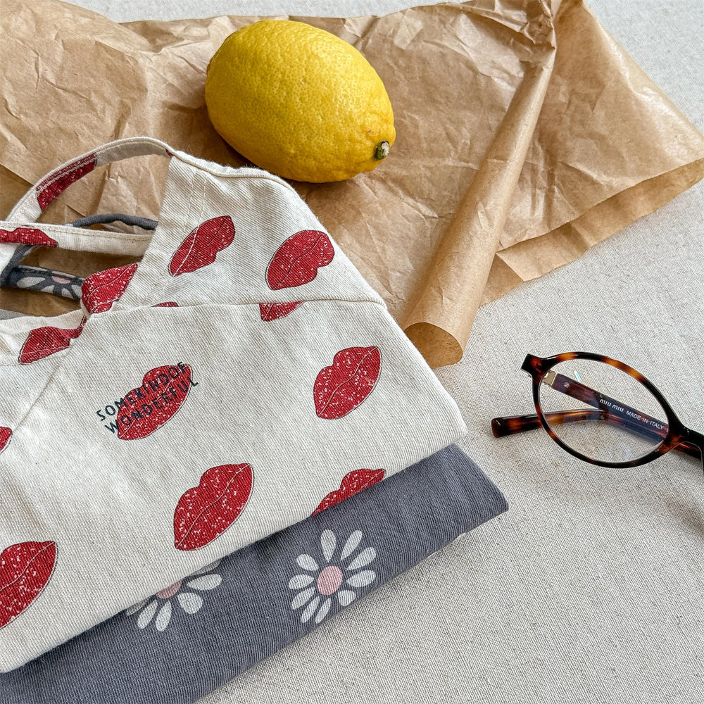 LumiLune Daisy Zomertop Meisje 0–6 Jaar | Bloemenprint Lippenprint Hemdje Katoen met Spaghetti Bandjes