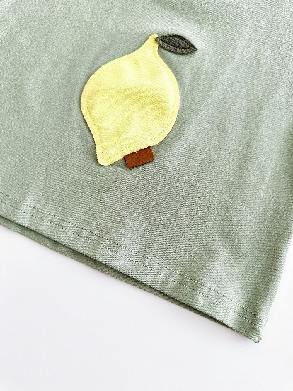 Baby Zomerset – T-shirt met Citroen en Korte Broek (0-3 Jaar)