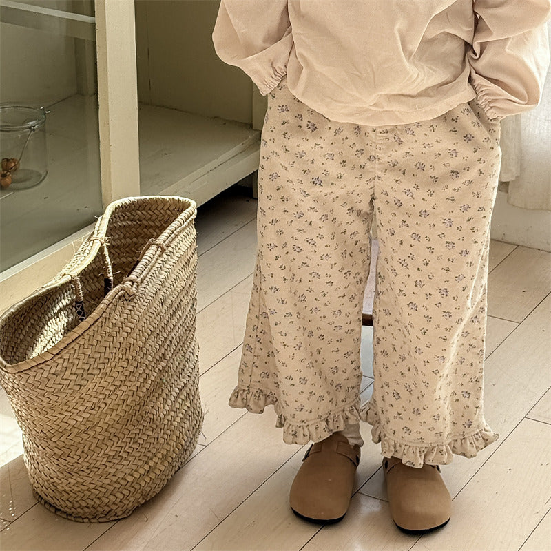 Flair Broek met bloemenprint – BohoBlossom Meisjes, Beige Katoen, Maat 0-6 Jaar