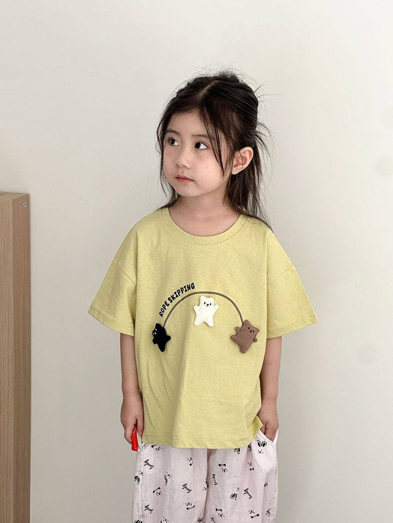 3D T-shirt Beren Touwtjespringen - Beary Bounce Unisex, Beige/Groen, Katoen, Maat 0-8 Jaar