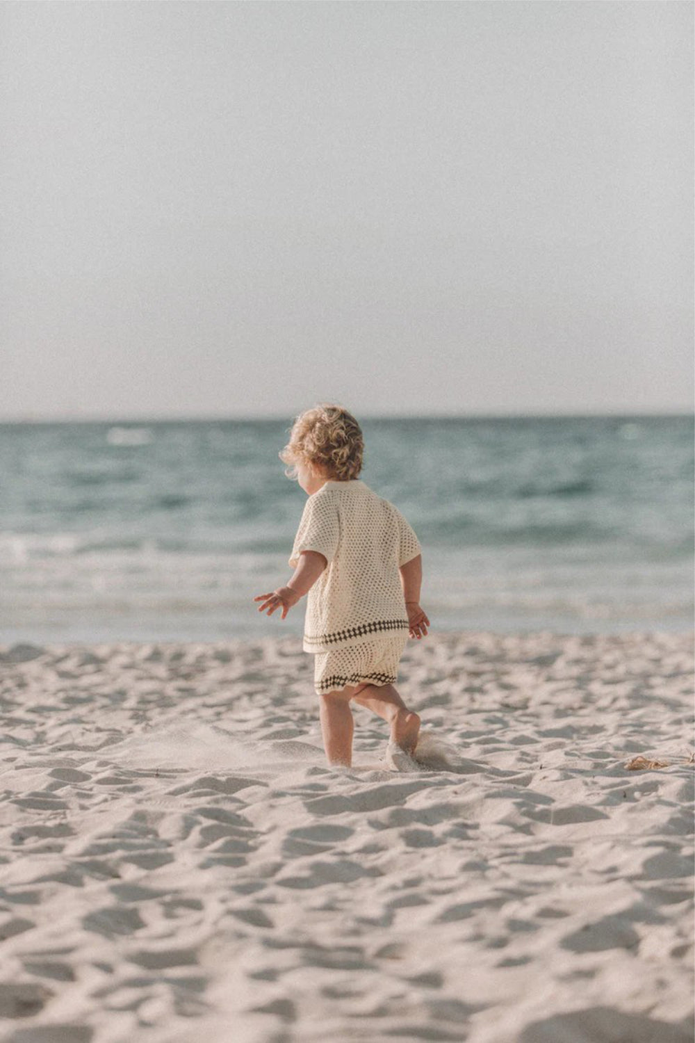 Milo Crochet Babyset – Gehaakt Zomersetje met Kraag & Houten Knopen | Maat 0–2 Jaar