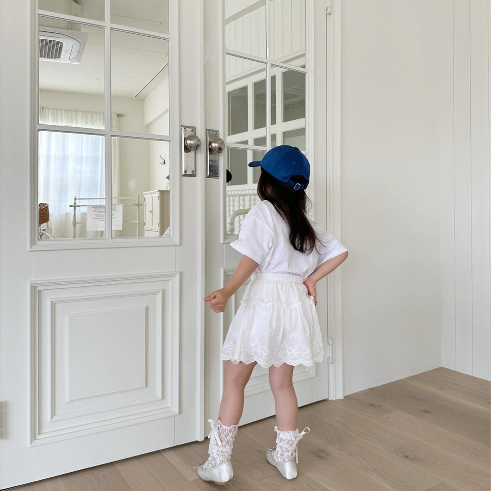 Lunoe Teddie Baby T-shirt – Teddybeer Print & Satijnen Strik | 100% Katoen – Maat 0–3 Jaar