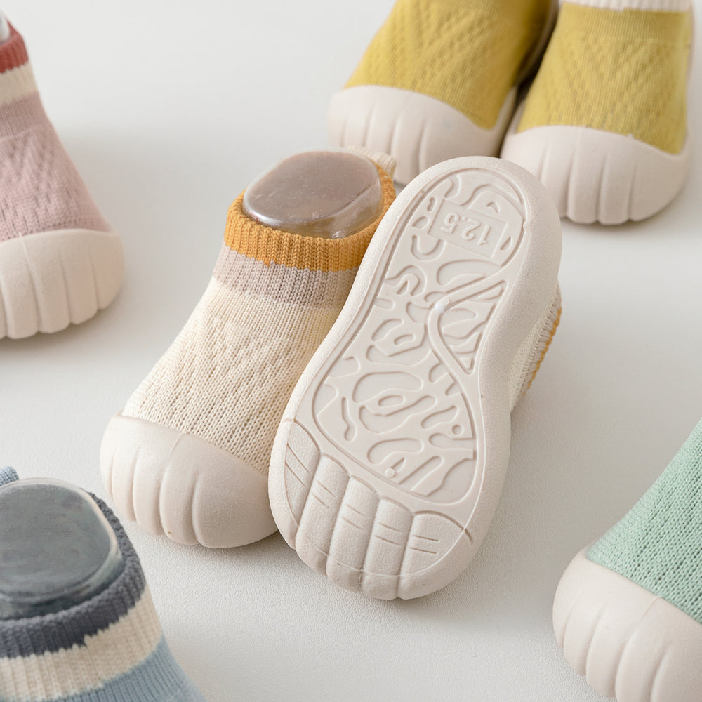 Babyslofjes met Antislip Zool – Flexibele Slof met Sokdesign voor Baby’s & Peuters (0-24 Maanden)
