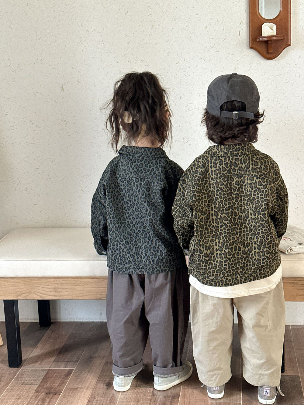 Spijkerjas met Luipaardprint - Wild & Free Unisex, Bruin/Grijs, Katoen, Denim, Maat 0-2 jaar