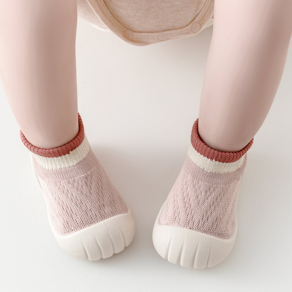 Babyslofjes met Antislip Zool – Flexibele Slof met Sokdesign voor Baby’s & Peuters (0-24 Maanden)
