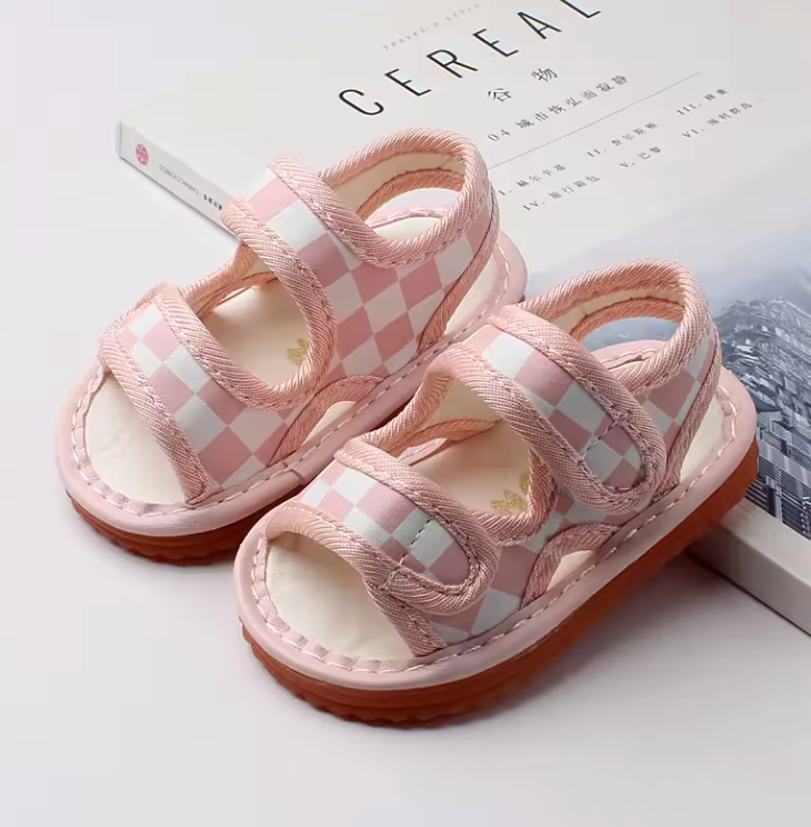 Sandaal met Klittenband - CheckerSteps Unisex, Zwart/Roze, Maat 16-20