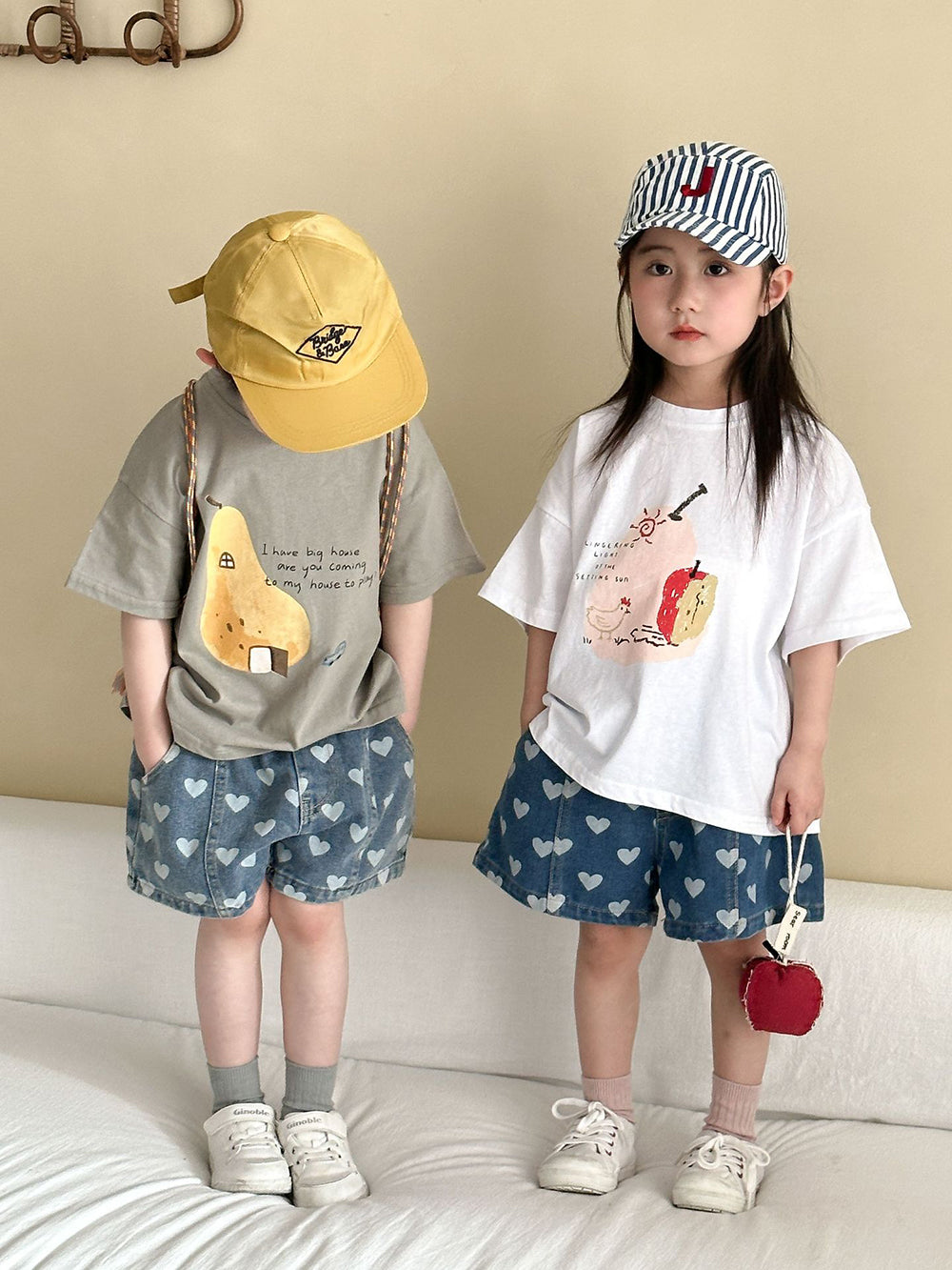 Korte Spijkerbroek met Hartjes - Liva Denim Shorts Baby Peuter Kleuter Kinderen, Lichtblauw/Donkerblauw, Katoen, Maat 0-8 Jaar