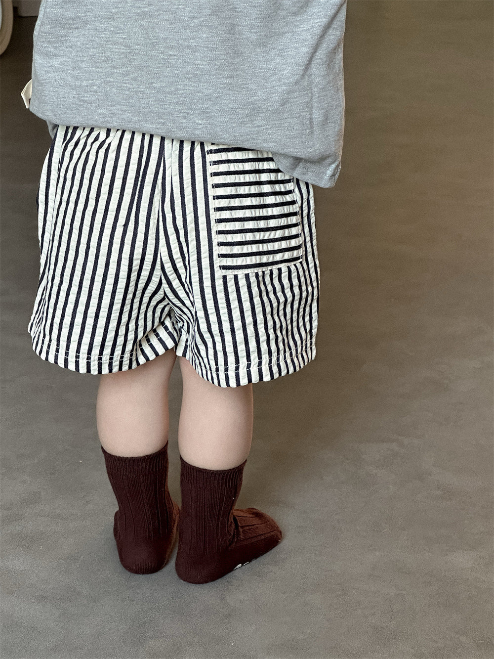 Nautino Polo & Stripe Shorts Set – Zomeroutfit Kind 0-3 Jaar – Grijs Poloshirt + Gestreepte Short – Comfortabel & Unisex