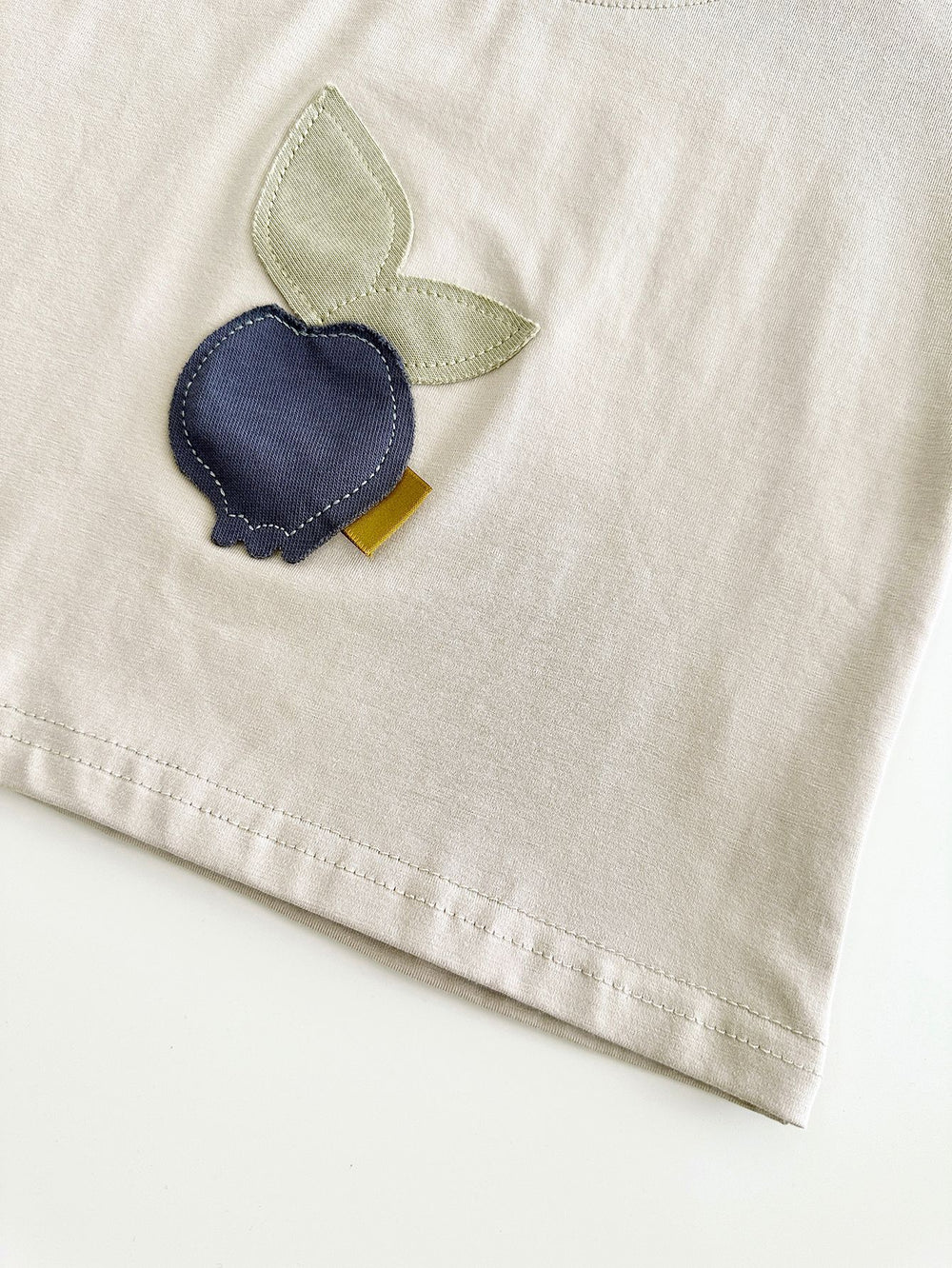 Zomer Kledingset T-shirt Perzik + Korte Broek Jogging - Little Pebble Set Unisex, Beige/Blauw, Katoen, Maat 0-3 Jaar