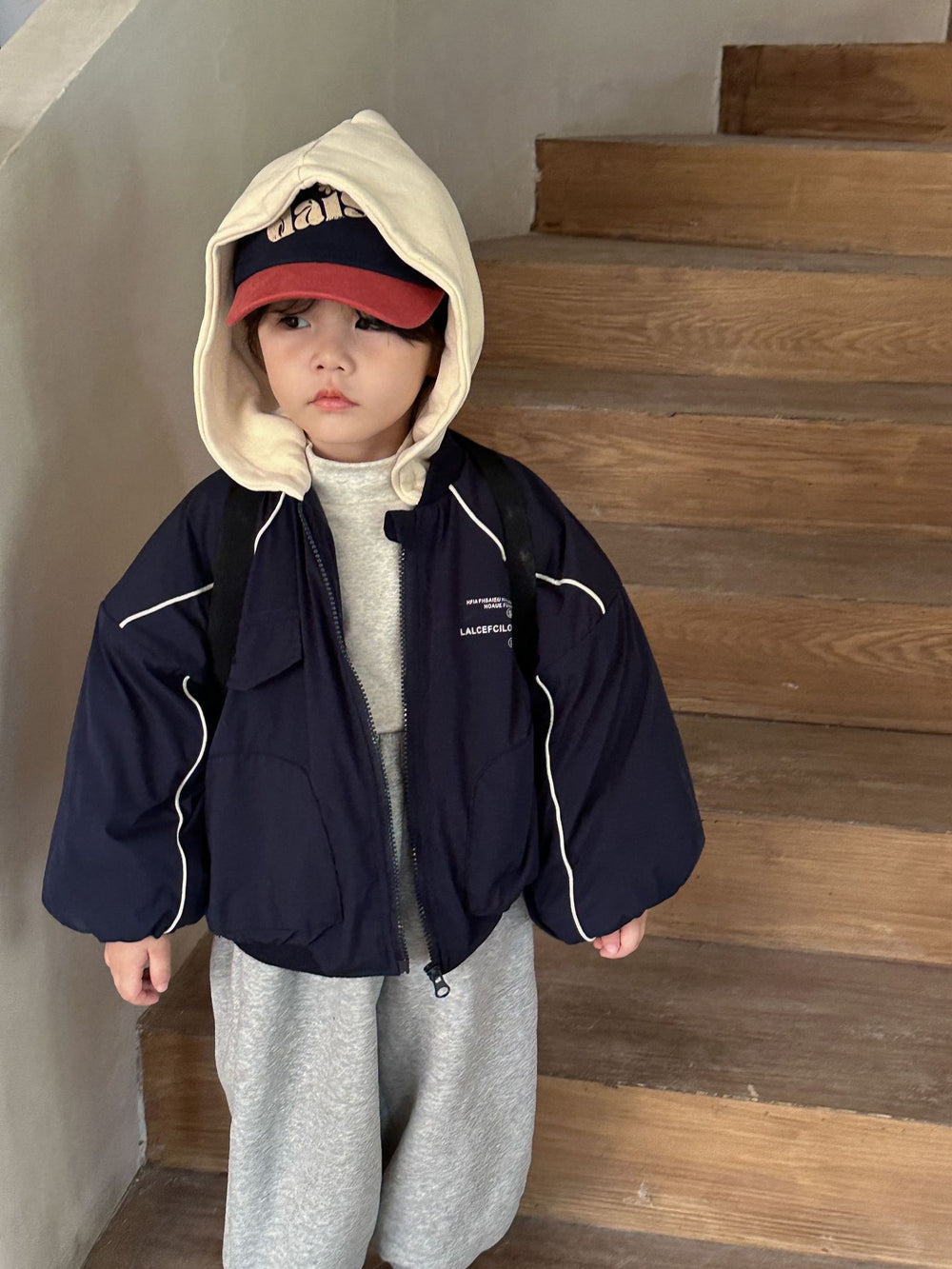 UrbanShield Windbreaker Jas Kind | Sportieve Kinderjas met Capuchon | 6m–10jr | Waterafstotend & Comfortabel | Meisjes