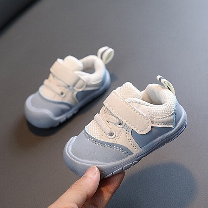 Barefoot Babyschoenen – Flexibele Eerste Stapjes Schoenen (0–4 jaar)