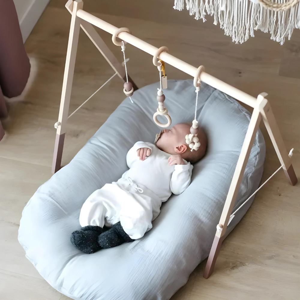 Ergonomisch Babykussen – Hoofdondersteuning voor Pasgeborenen & Peuters | Ademend & Wasbaar