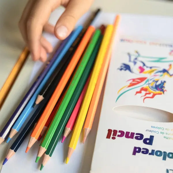 Montessori Kleurpotloden voor Kinderen – Set van 12 Hoogwaardige Potloden voor Creativiteit en Motoriek