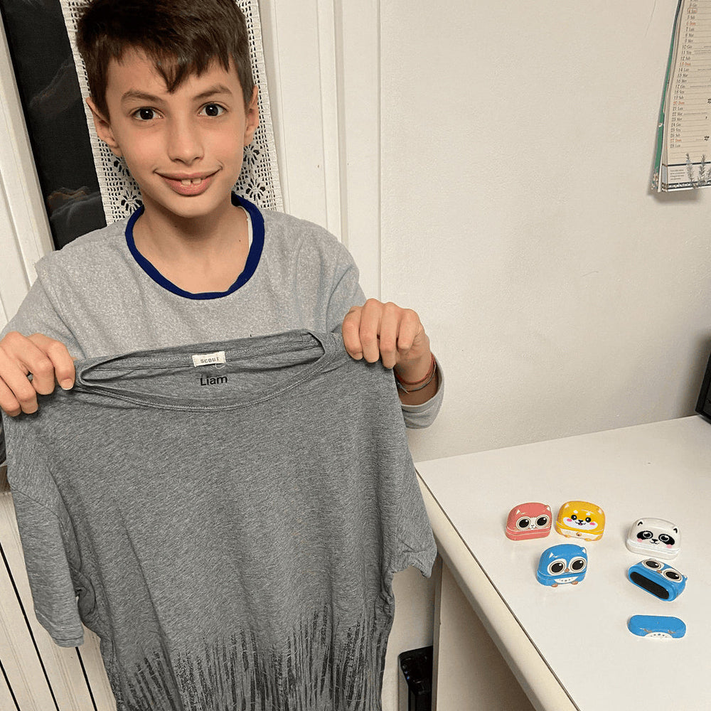 Waterdichte Naamstempel voor Kleding – Snel en Gepersonaliseerd Labelen voor School & Sport