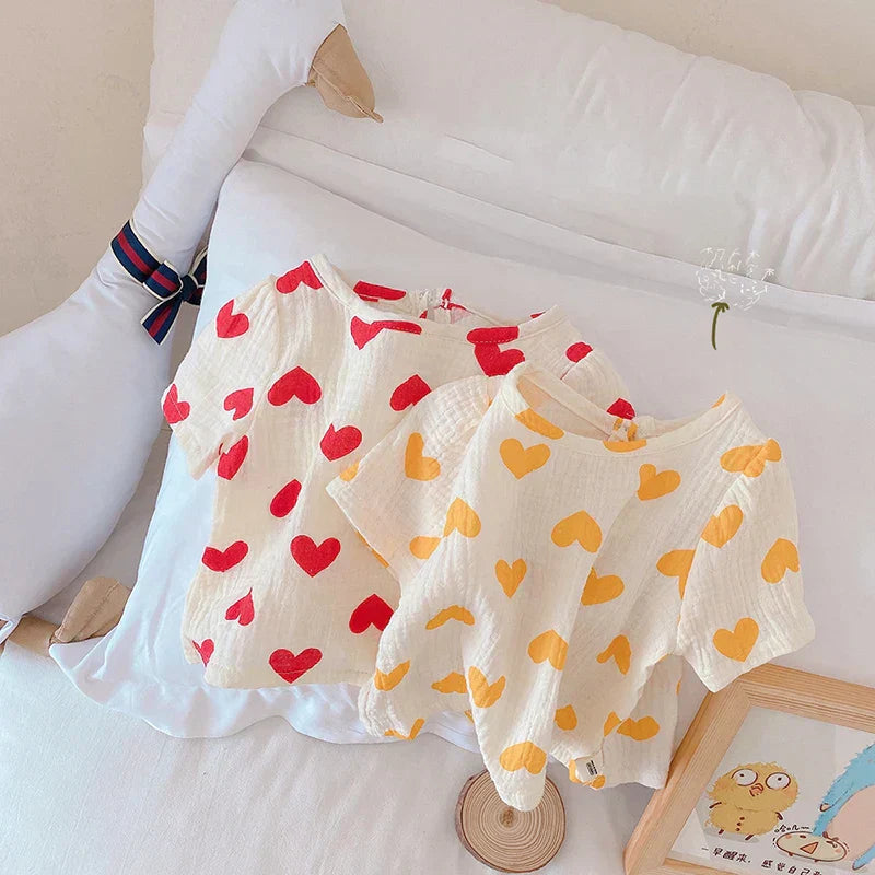 HeartBreeze Zomerset Meisjes – Comfortabele Katoenen Set met Hartjesprint (0-5 Jaar)