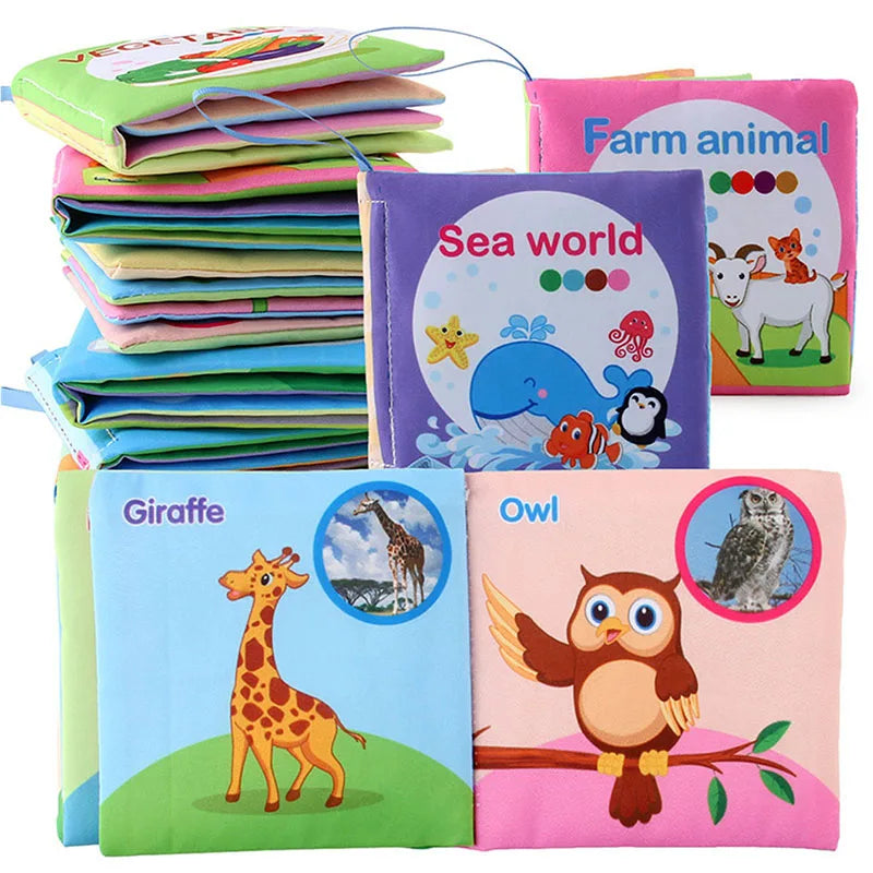 Stoffen babyboekje met staartjes – geluidjes, katoen, 15x14 cm | sensorisch speelgoed
