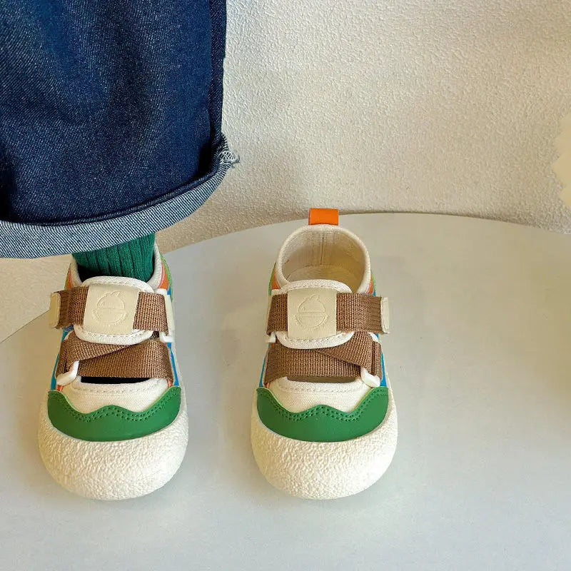 Kindersandalen met Antislipzool – Ademend & Comfortabel voor Zomerplezier (1-7 jaar)