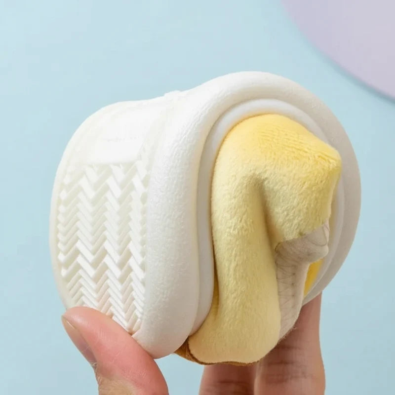 SnugSteps CozyPaws Kinderpantoffels – Warme Antislip Sloffen voor Veilig Binnenlopen