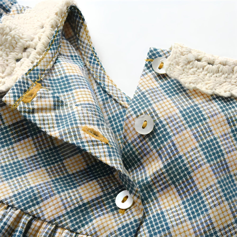 Vintage Geruite Meisjesjurk – Casual & Tijdloos Design