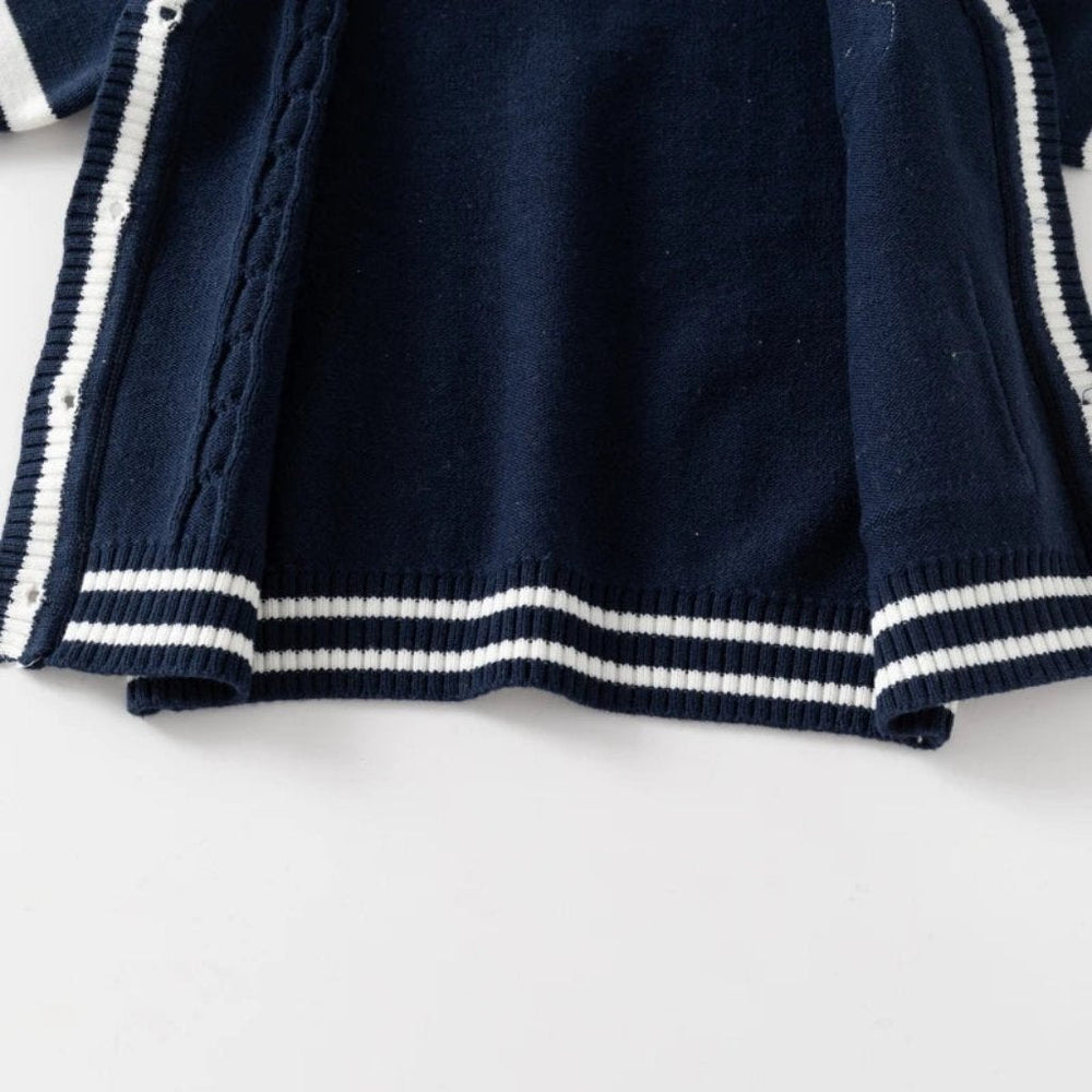 Little Charm Jongens Vest – Klassiek Gebreid Design