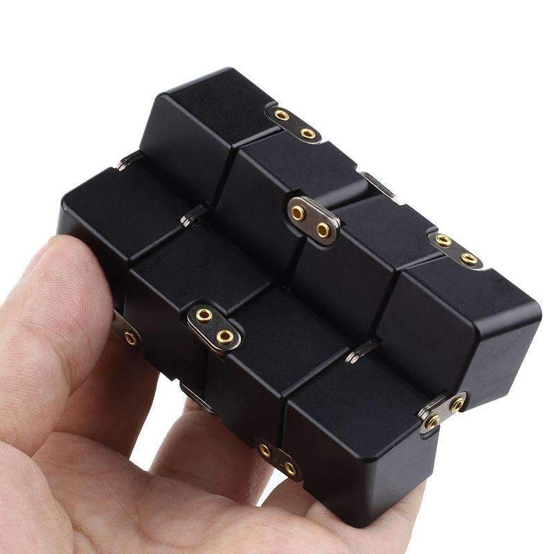 Metalen Infinity Cube – Premium Anti-Stress Speelgoed voor Focus en Ontspanning