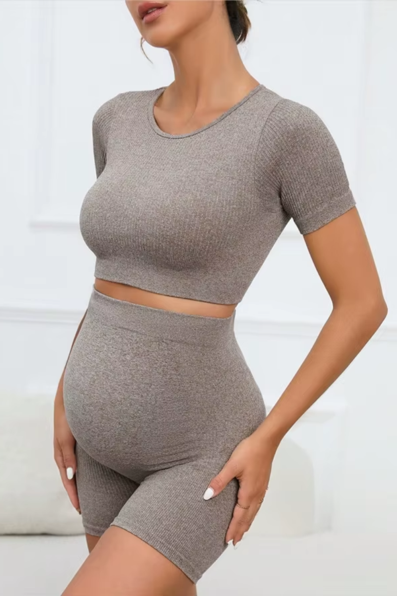 Zwangerschapsset Naadloos – Crop Top & Hoge Taille Short